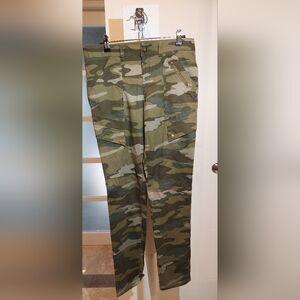 Rewind Women's Olive Camouflage Cargo Pants